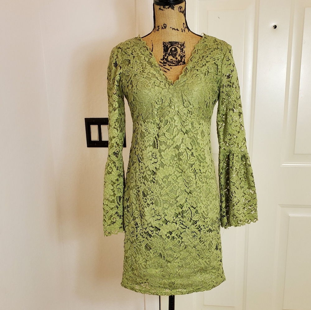 Betsey Johnson Green Lace Bell Sleeve Dress
